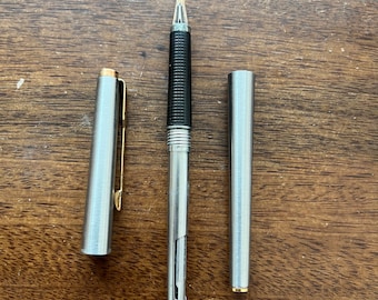 Vintage Parker fountain pen
