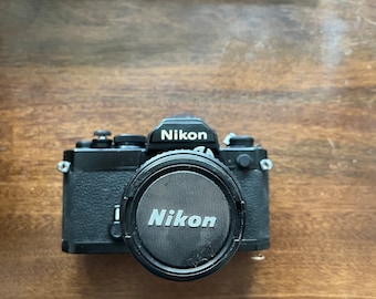 NIKON FM 333756 vintage camera