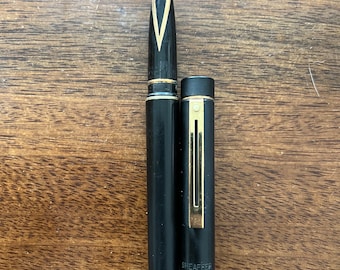 Vintage Sheaffers fountain pen