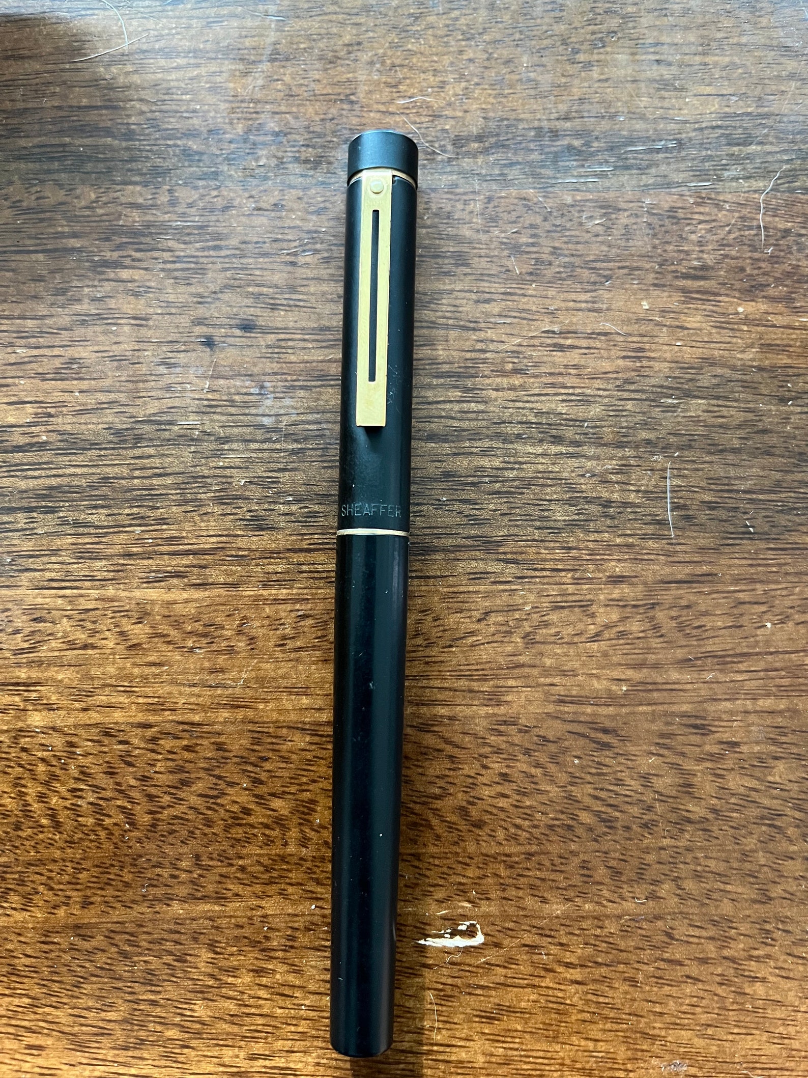Stylo Plume Vintage Sheaffer Noir - Occasion Bon état, Fabriqué Aux USA, Plastique