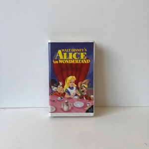 Alice In Wonderland (VHS 1988) Black Diamond Edition Clamshell Rare