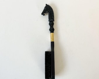 Vintage Mid Century Clothing And Shoe Brush Plastic Horse Head Made in Japan