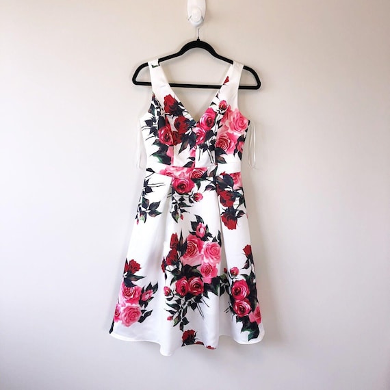 Modcloth Liza Luxe White Rose Print Fit and Flare Dress 50s Style Small  Nwts - Etsy