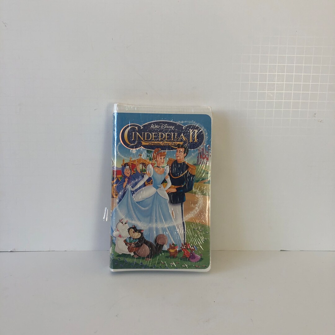 Walt Disneys Cinderella II Dreams Come True VHS, 2002 Vintage