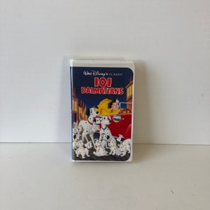 Walt Disney’s 101 Dalmatians (VHS, 1992) Black Diamond Edition Clamshell