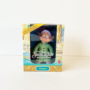 Vintage 1992 Mattel Disney Snow White and The 7 Dwarfs Dopey Doll Magic Color Change