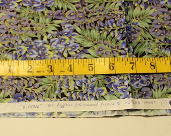 Blooms by Hoffman International Fabrics