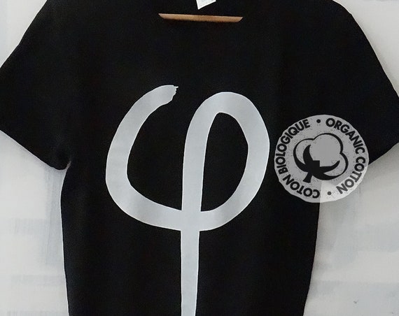 Phi, the greek letter symbol of philosophy (available in black or white)