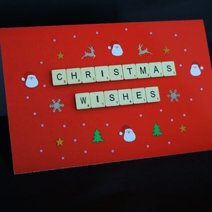 Weihnachtswunschkarte, festliche Scrabble-Karte, frohe Weihnachtskarte, Jahreszeiten-Grußkarte, frohe Feiertage-Karte, Weihnachtsdekorations-Karte