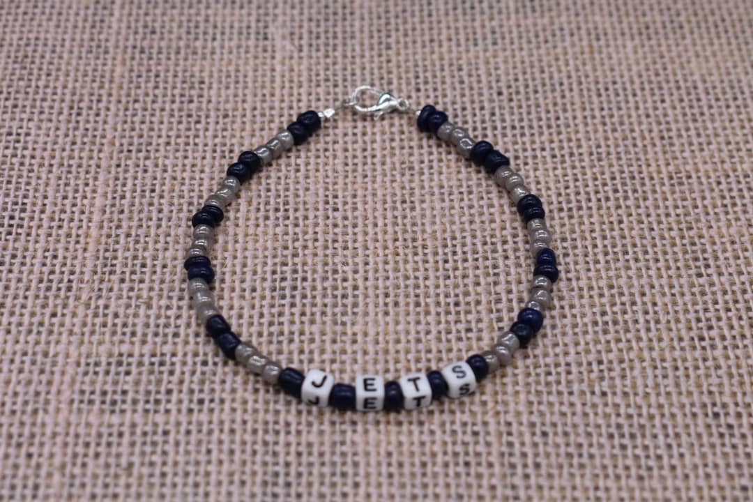 Winnipeg Jets Hockey Bracelet, Jets Bracelet, Sports Bracelet, Bead