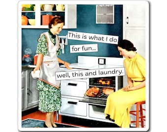 Funny Retro Housewife Magnet, Quirky Kitchen Decor, Gift for Mom