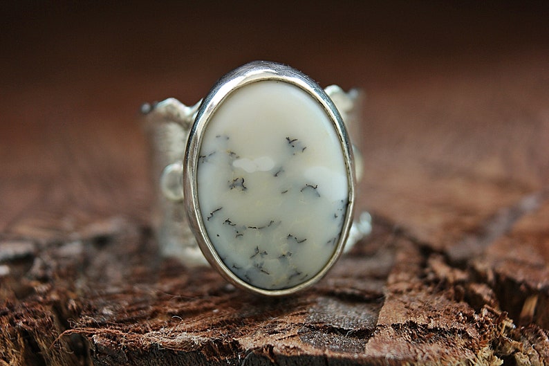 Moss Agate RingAgate ringMoss agate jewelryGemstone ringHandmade ringStatement ringBoho ringBohemian ringBoho styleGiftWhite ring