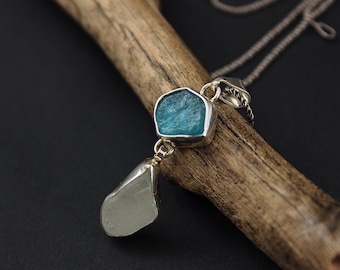 Apatite Pendant.Apatite Neklace.Necklace.Gemstone Necklace.925 Sterling Silver.Everyday Necklace.Blue Apatite.Natural Apatite.Raw Apatite