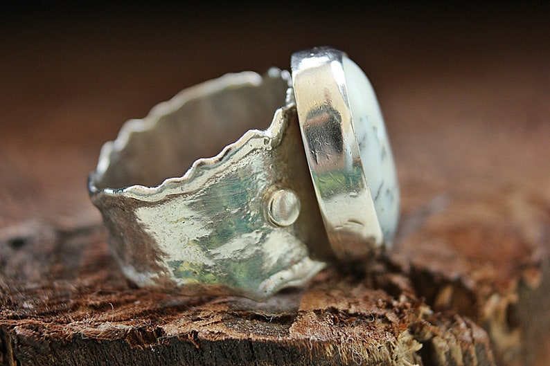 Moss Agate RingAgate ringMoss agate jewelryGemstone ringHandmade ringStatement ringBoho ringBohemian ringBoho styleGiftWhite ring