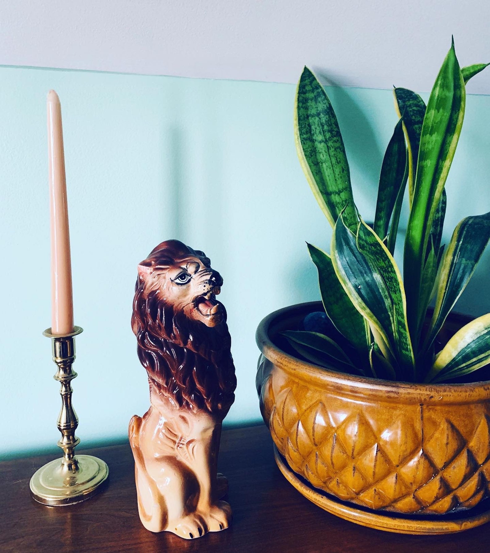 lion ceramic statues