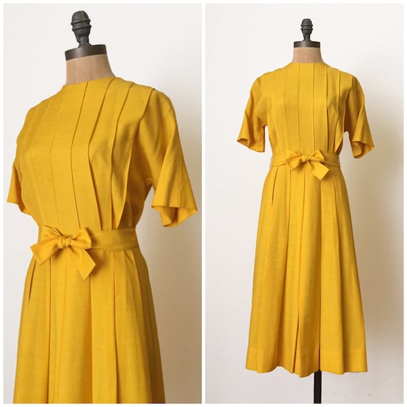 Vintage yellow dress - vintage pleated dress- 1950