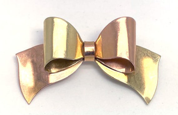 Lady’s vintage yellow gold and rose gold bow broo… - image 1