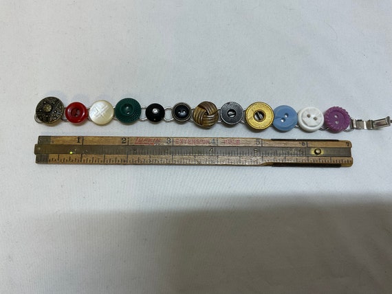 Bracelet with vintage buttons