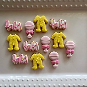 12 Mini Babyrassel Romper Kekse