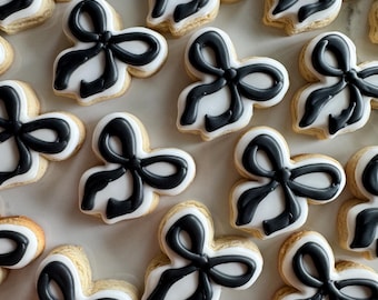 12 Mini  Bow Cookies, coquette style bows