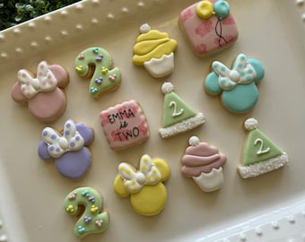 12 mini mouse cookies, birthday favors, personalized cookies