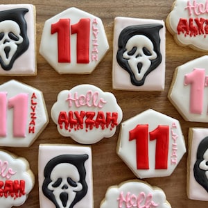Gepersonaliseerde Halloween-verjaardagskoekjes: thema Schreeuwfilm