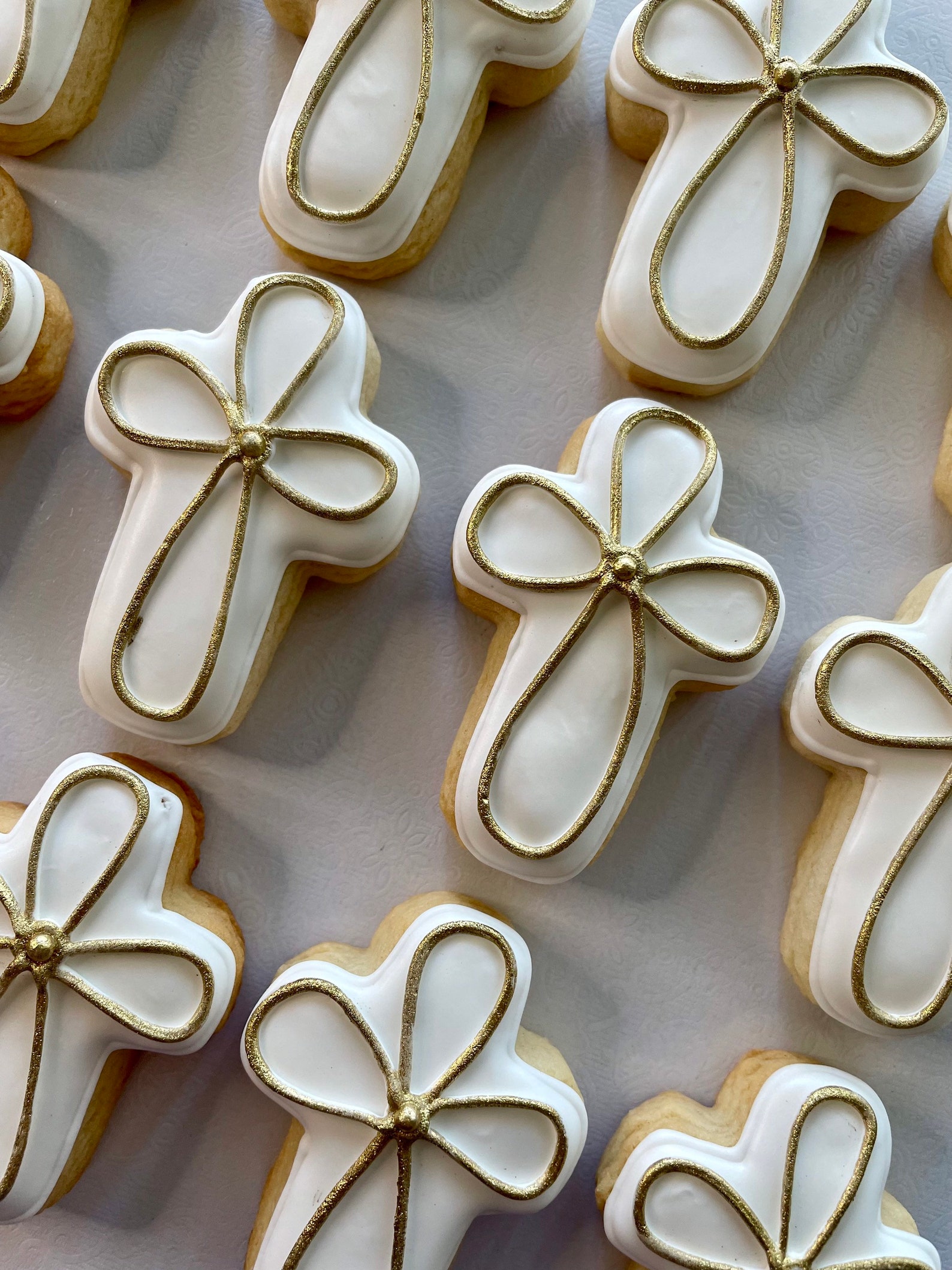 12 Mini Crosses Sugar Cookies, Baptism Favors, White and Gold Crosses ...