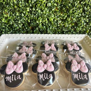 12 mouse ears sugar cookies, personalized Minnie cookie