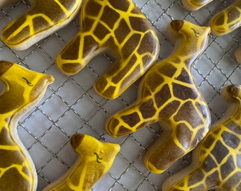 12 Giraffe sugar cookies, safari cookies, wild birthday, baby shower cookies, zoo cookies, giraffe favors