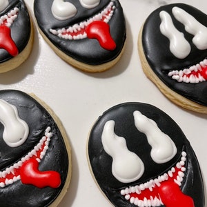 12 Venom  sugar cookies