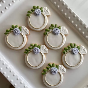 12 wedding ring cookies, floral ring, I do cookies, wedding favors, gullets de body, vintage wedding