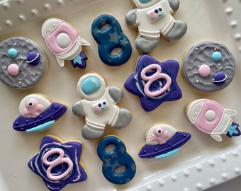 12 Outer Space Sugar Cookies: Birthday Party Favors