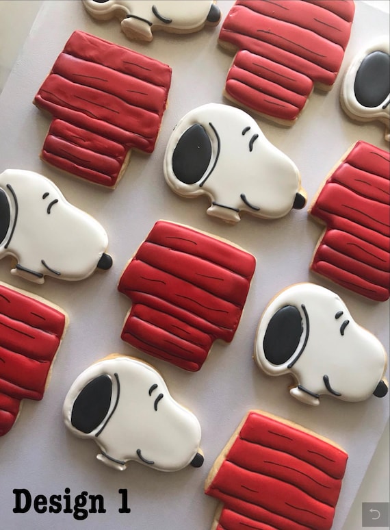 12 Red Doghouse Cookies: Personalized Birthday Cookies