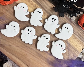 12 Ghost Halloween Cookies, boo season, halloween party