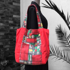 XL-Wende-Einkaufstasche mit Futter für Damen, Vintage-Canvas, abstraktes geometrisches Muster der 1950er- und 1960er-Jahre in Grün, Gelb, Weiß und Schwarz auf rotem Hintergrund