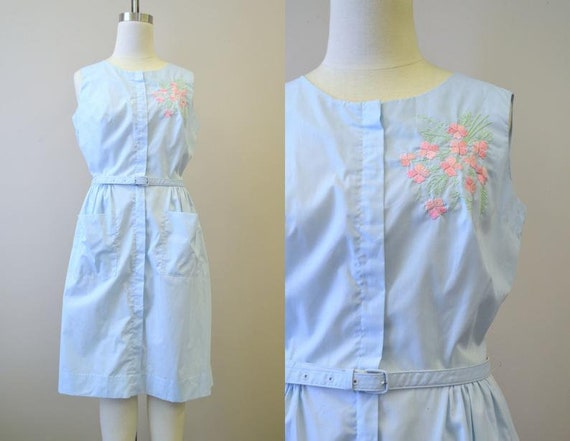 Vintage 1950s Blue Swirl Embroidered Day Dress