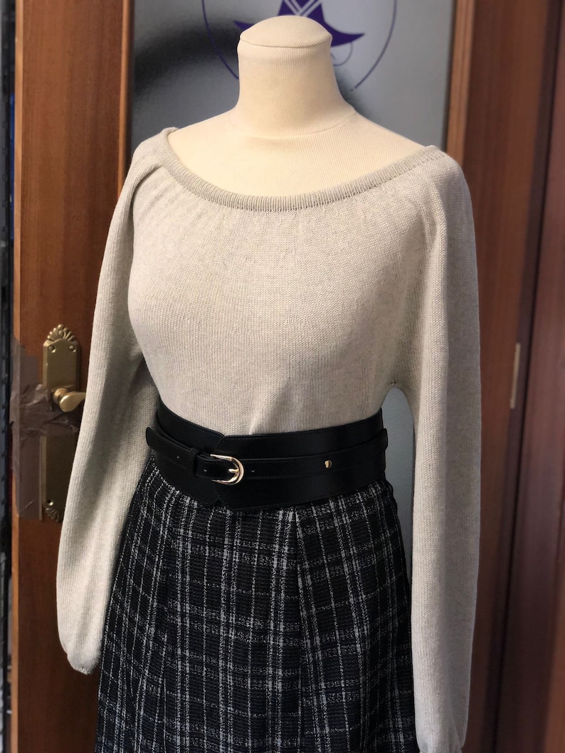 camisa medieval campesina color hueso cuello elástico tejida en algodón