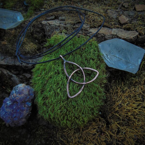 Triquetra Anhänger, Alchemie Symbol, Hexensymbol, Hexenanhänger, Männeranhänger, Dreifaltigkeitsanhänger, heidnischer Schmuck, keltischer Anhänger, keltischer Knoten