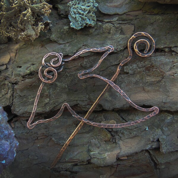 Copper leaf brooch, elven leaf brooch, viking brooch, copper cloak pin, medieval cloak pin, copper shawl pin,  shawl brooch, Lagertha brooch