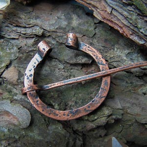 Celtic copper brooch, viking brooch, medieval copper cloak pin, cloak pin, penannular brooch, copper shawl brooch, Lagertha brooch, kilt pin