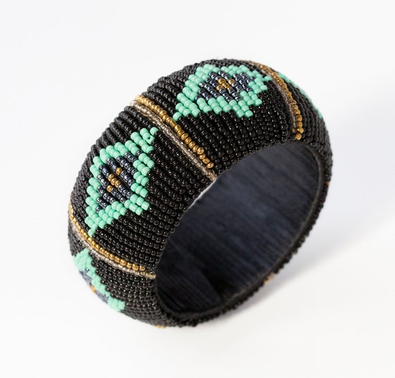 Chunky Beaded 70s Vintage Bangle - image 1