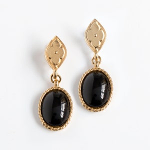 ACCESSOCRAFT Black Onyx Cabochon Screw On Dangle Earrings With Gold Rope & Flower Detail