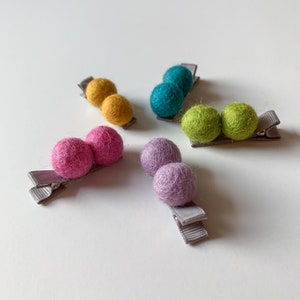 Pom Pom Girls Hair Clip Set, Wool Felt Pom Pom Baby Hair Clips, Pom Pom, Cute Hair Accessories for Girls, Unique Hair Accessories for Baby