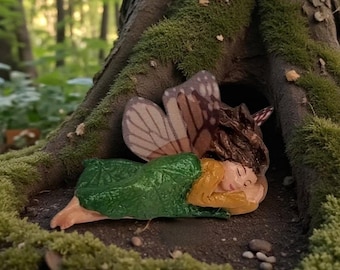Schlafende Elfe Figur: Harz, handmodellierte Fee, Puppenhaus Puppe, Gartendeko