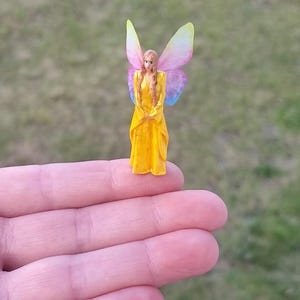 Gloria~Hada de jardín en miniatura hecha a mano, muñeca de hadas de jardín en miniatura, hadas en miniatura, hada pequeña, alas de hada, figura de hada