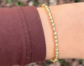 Minimalistisches 14K Gold-Filled Armband - Runde & Reisperlen - Stapelbarer Schmuck für jeden Tag