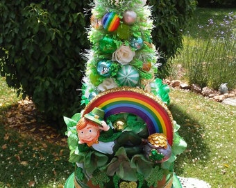 leprechaun hat planter