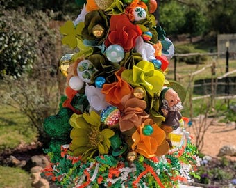 Leprechaun Hat Planter by Lefton's, Saint Patrick's Day Tabletop Tree Assemblage