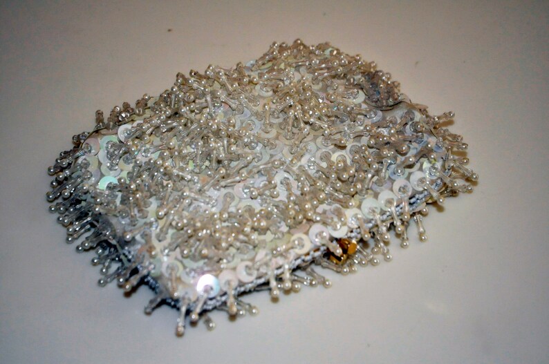 White pearl change purse