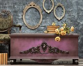 Painted Purple Cedar Chest. Vintage Hope Chest. Foot of Bed Storage. Refinished Dowry Chest. Antique Glory Box. Cedar Lined Linen Storage.